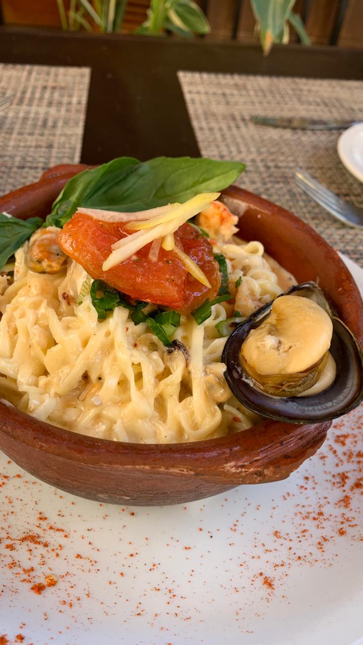 Platos de Pescados y Mariscos